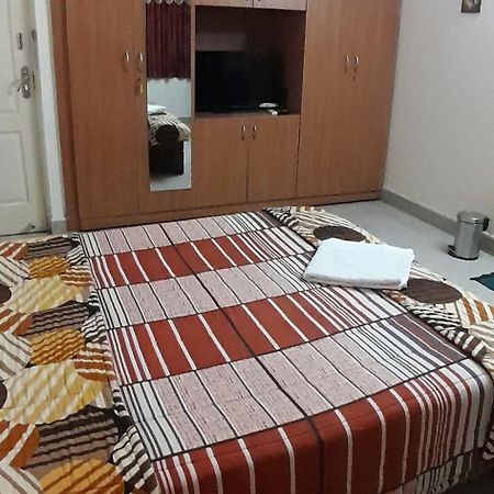 Brookside Service Apartment Бангалор Экстерьер фото