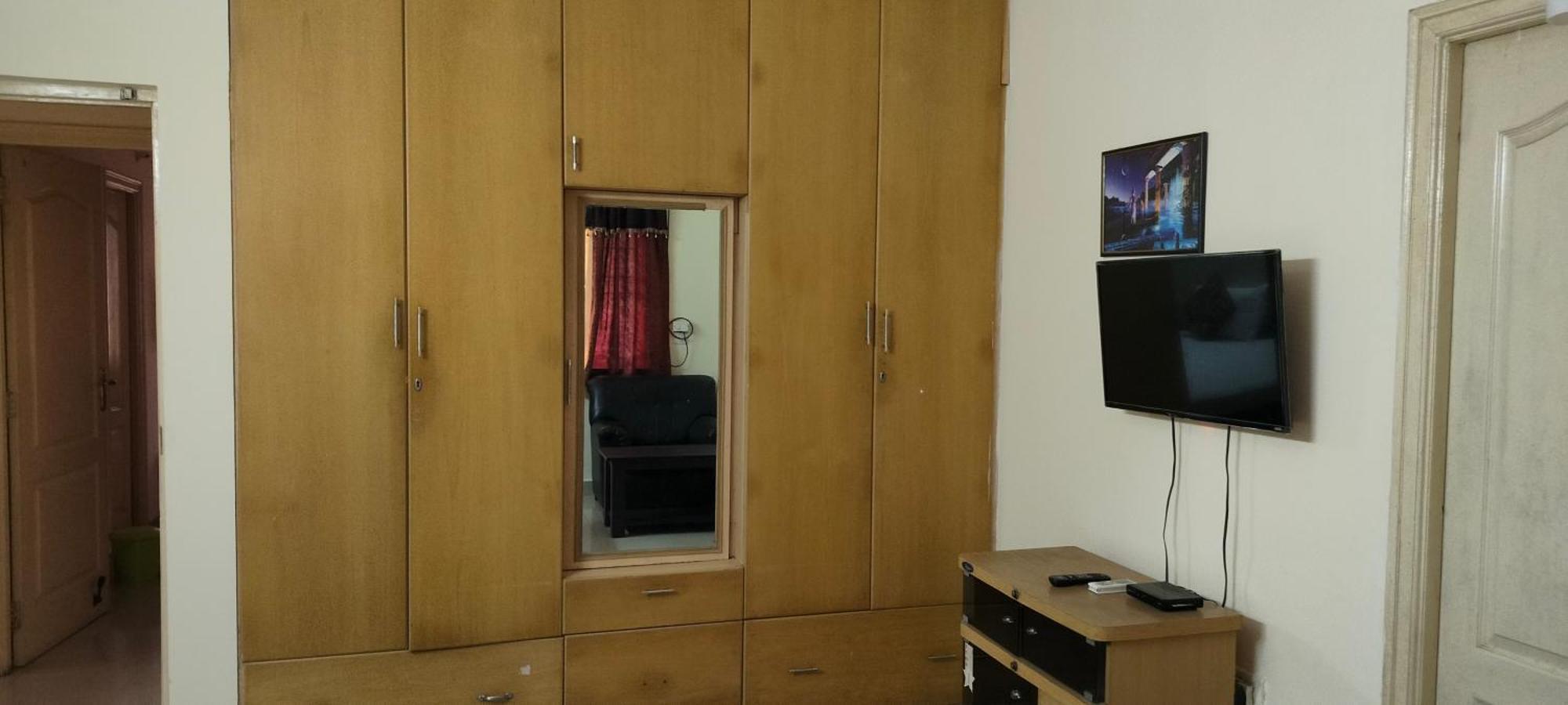 Brookside Service Apartment Бангалор Экстерьер фото